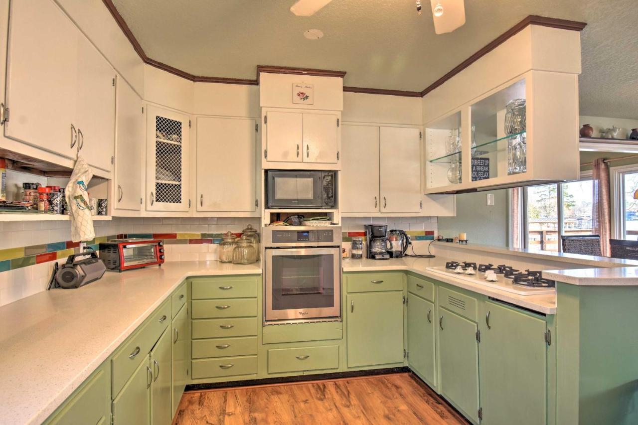 Lakefront Hot Springs Home With Updated Deck And Dock! Extérieur photo